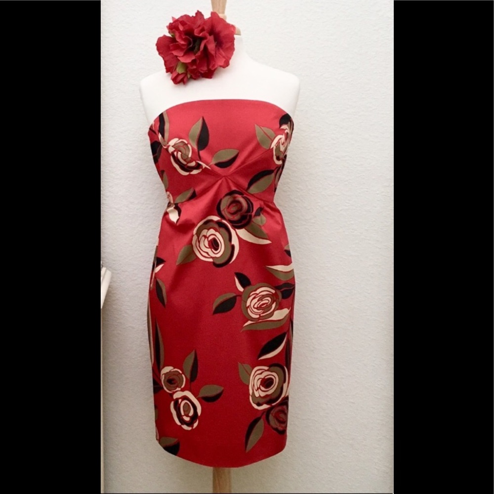 New York & Company Floral Strapless Sheath dress
